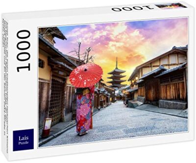Lais Puzzle Giovane Donna Che Indossa Il Tradizionale Kimono Giapponese Con Ombrello Giapponese Alla Yasaka Pagoda E Sannen Zaka Street A Kyoto Giappone 1000 Pezzi 0