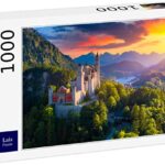 Lais Puzzle Vista Aerea Del Castello Di Neuschwanstein Con Un Pittoresco Paesaggio Di Montagna Vicino A Fussen Baviera Germania Castello Di Neuschwanstein Al Tramonto Germania 1000 Pezzi 0