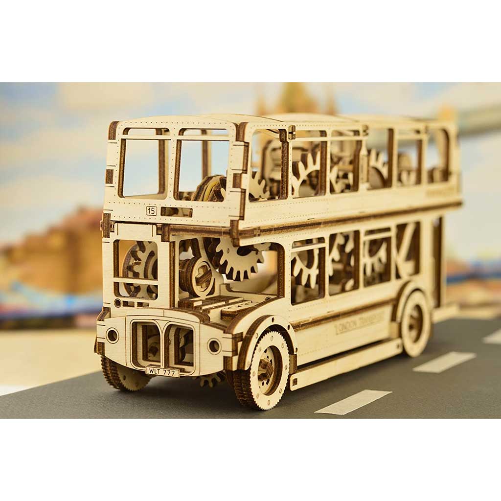 London Bus Puzzle 3d.jpg